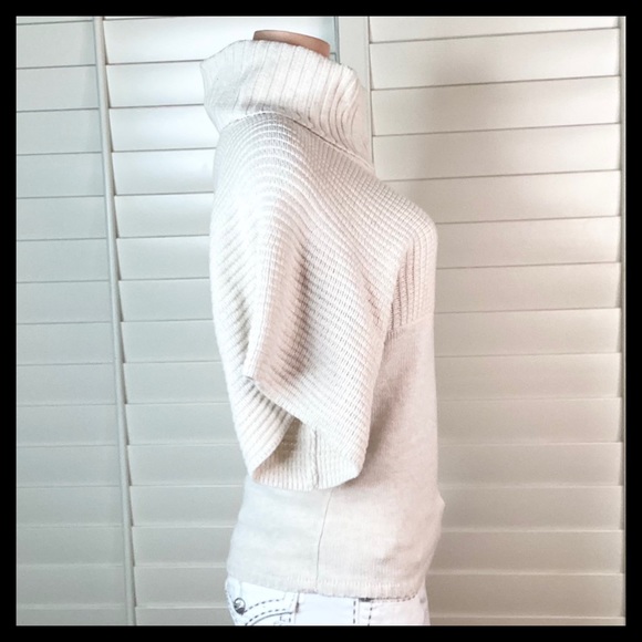 BCBG Paris Turtle Neck Sweater Heather Oatmeal - Picture 2 of 8